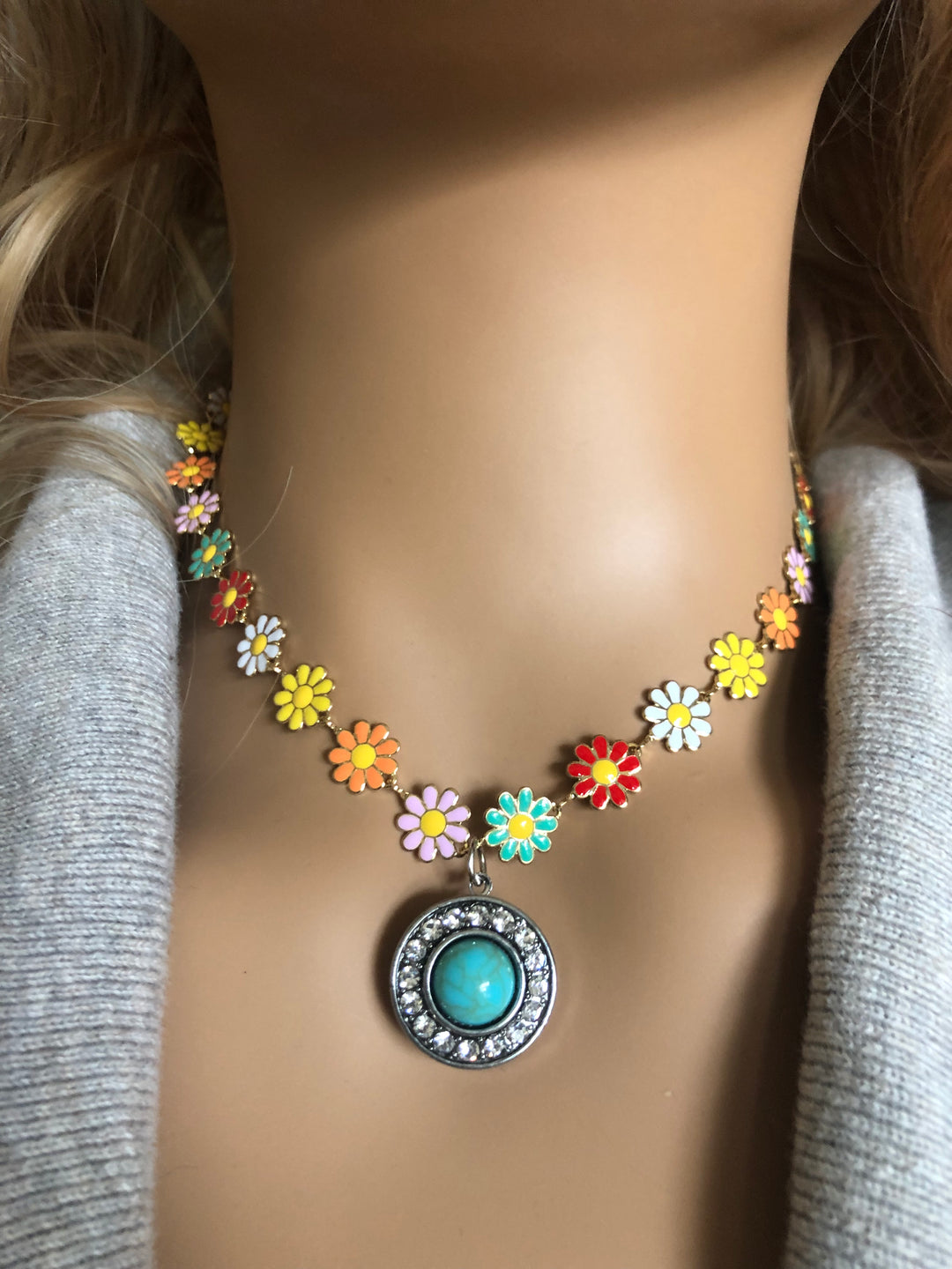 Colorful Daisy Flower Enamel Snap Necklace