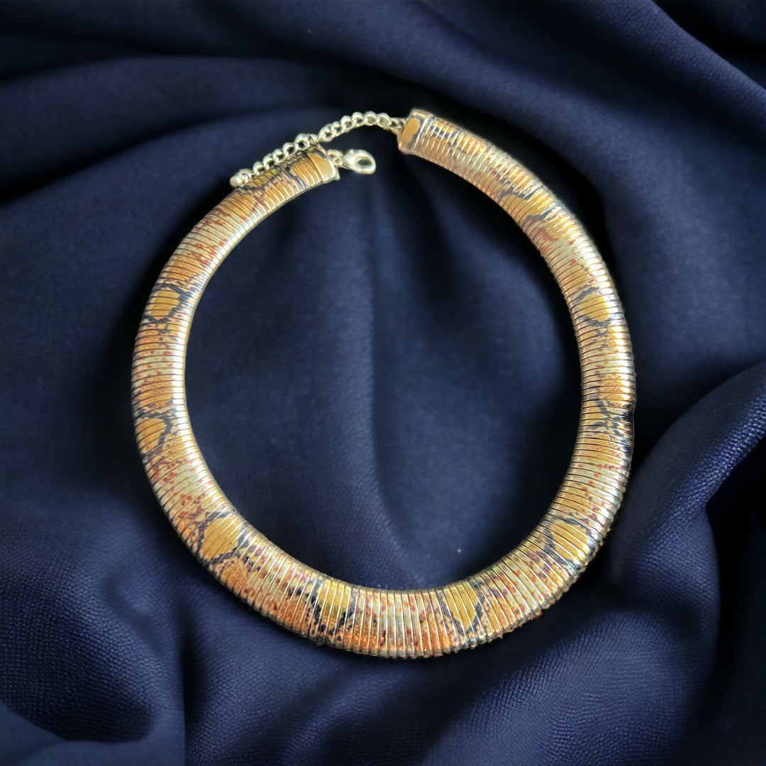 21-24” Gold Metal Snakeskin Pattern Choker Necklace
