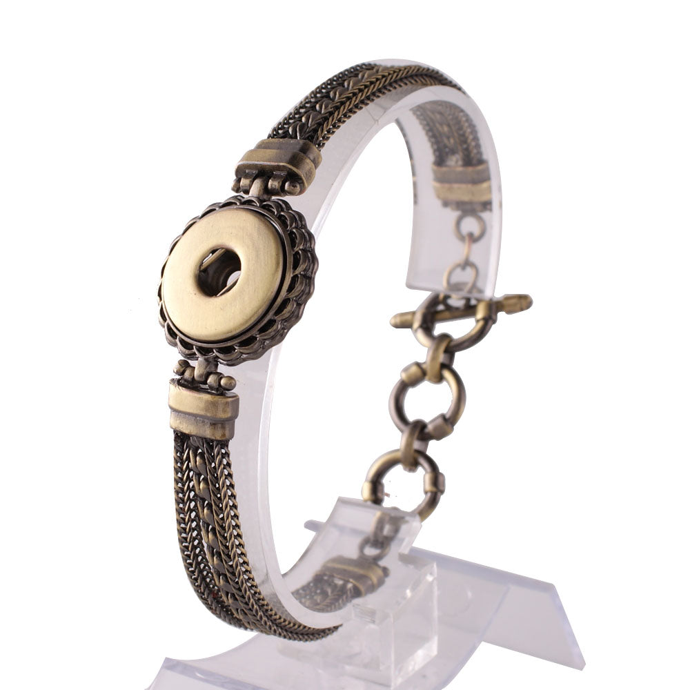 7.5-8.5 Antique Gold Designer Look Toggle Snap Bracelet -