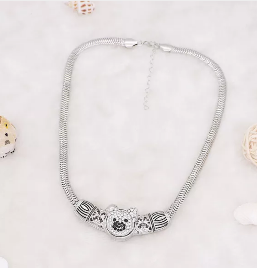 Catherine Designer-Look Silver Snap Necklace - Snap Necklace